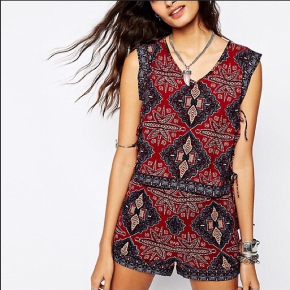 Free people Dalia Dreams set in crimson